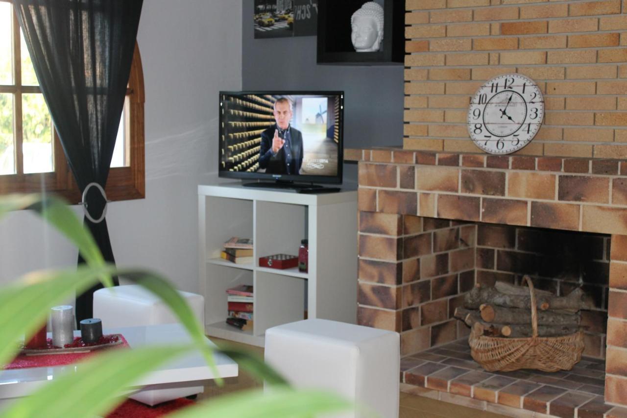 Gloria Apartament Near The Beach Can Picafort  Bagian luar foto