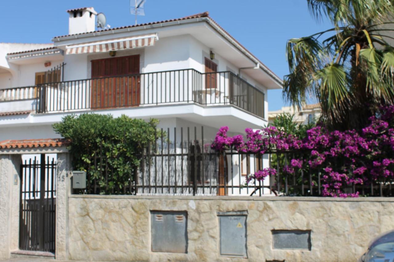 Gloria Apartament Near The Beach Can Picafort  Bagian luar foto